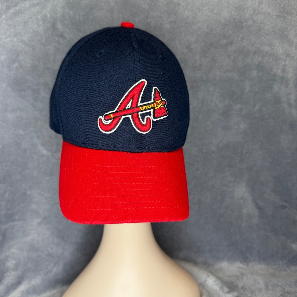 New‎ Era Atlanta Braves Hat Mens OSFM Navy Blue Red